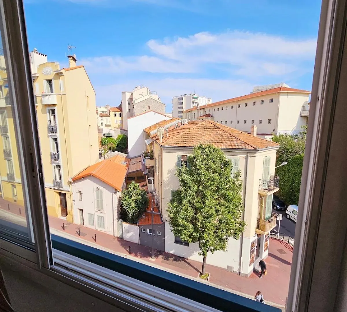 Plages,Palais Des Festivals,Port,Zone Pietonne,Suquet Cannes Daire